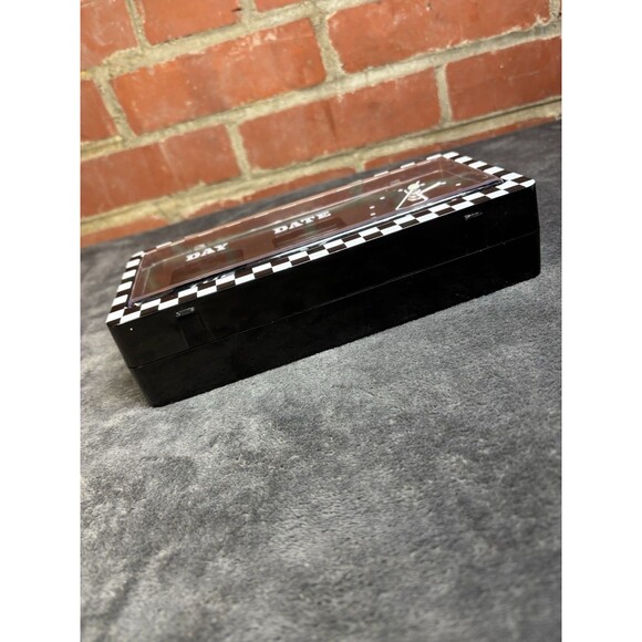 Vans Retro Flip Calendar Alarm Clock With Checkerboard ABS Shell - Picture 7 of 8